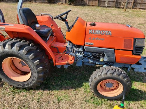 Kubota L3400 Tractor